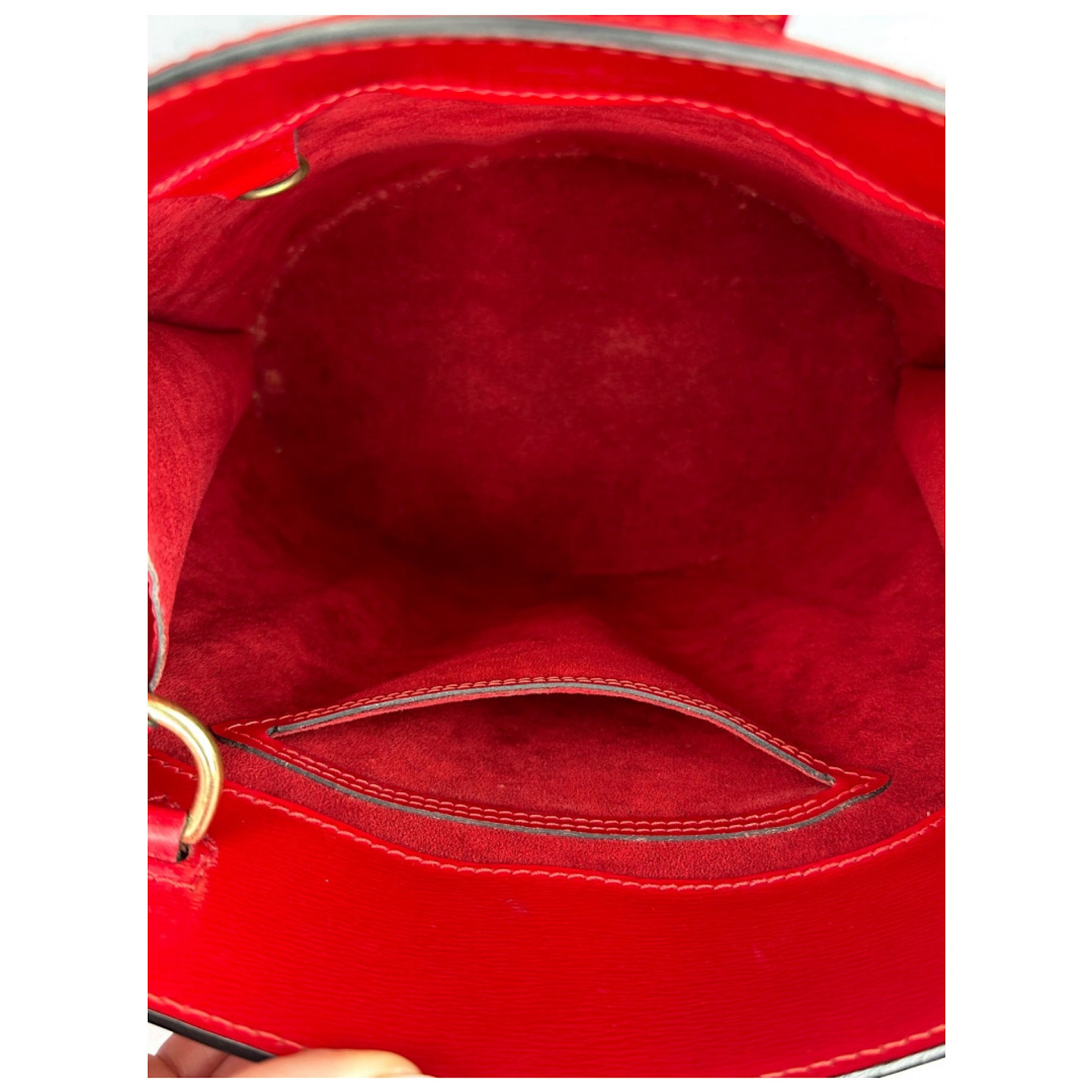 Louis Vuitton Cluny Shoulder Bag