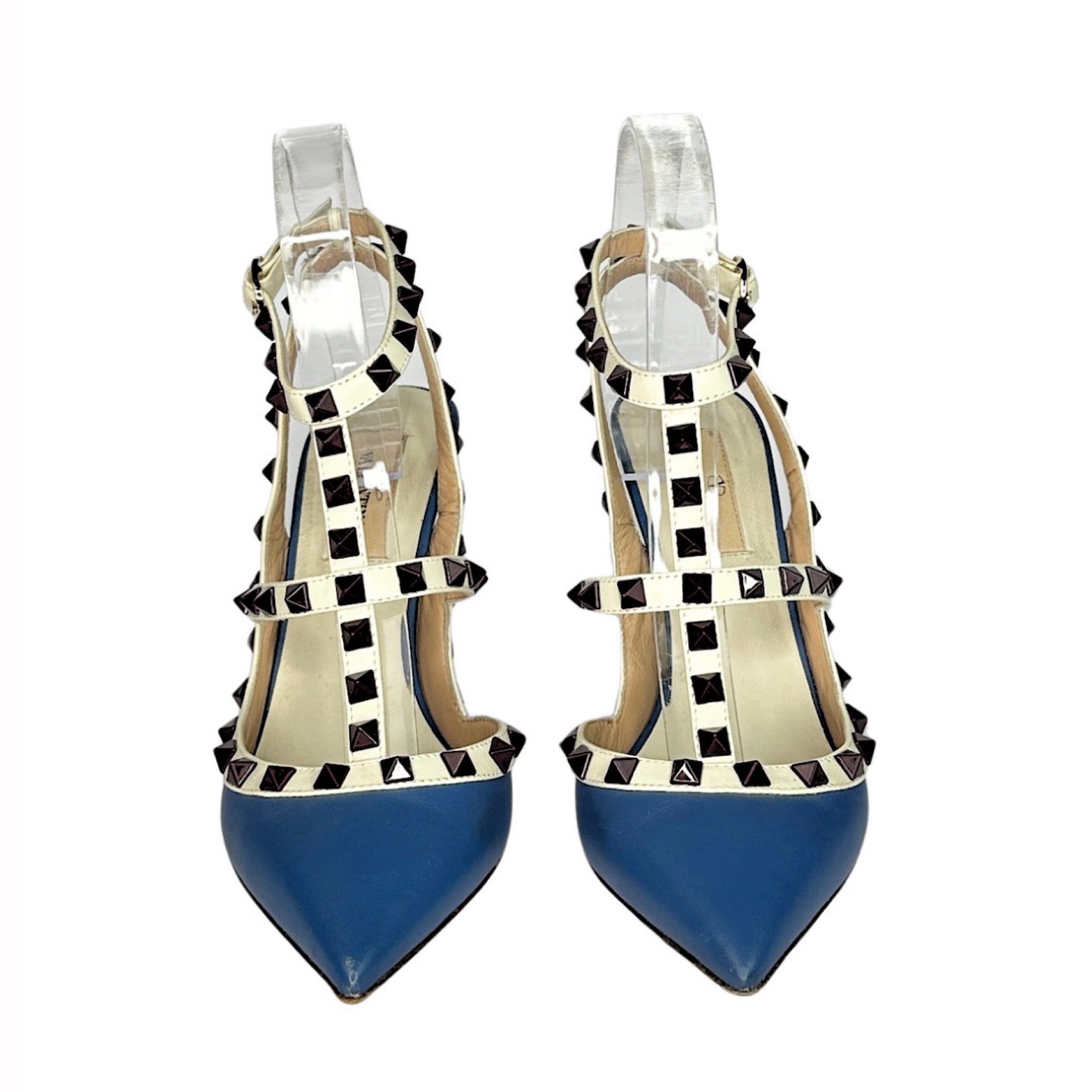 Valentino Rockstud Pumps