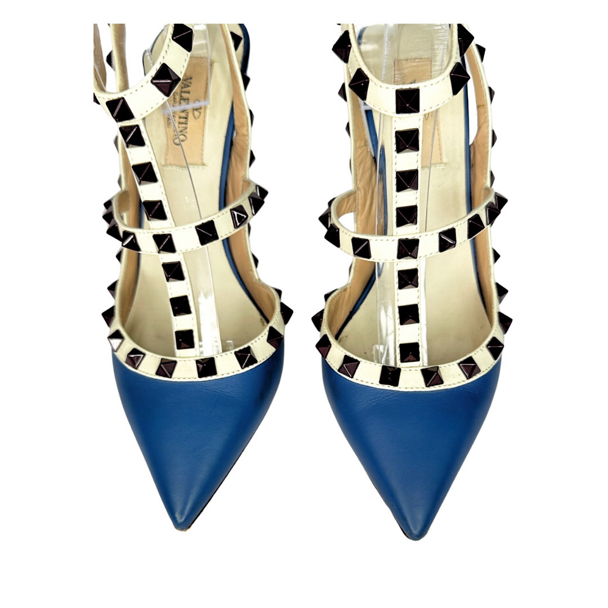 Valentino Rockstud Pumps