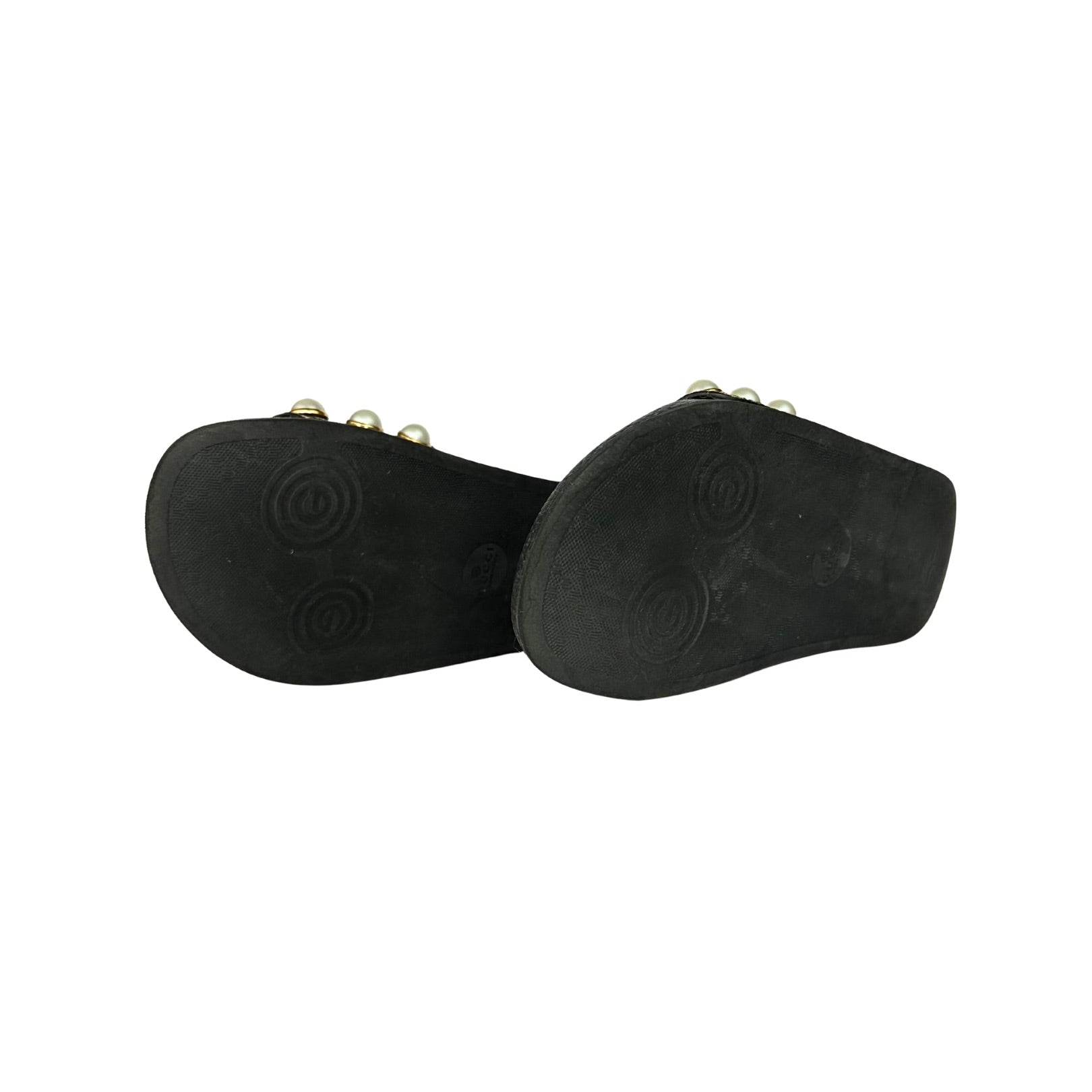 Gucci GG Supreme Monogram Pearl Slides
