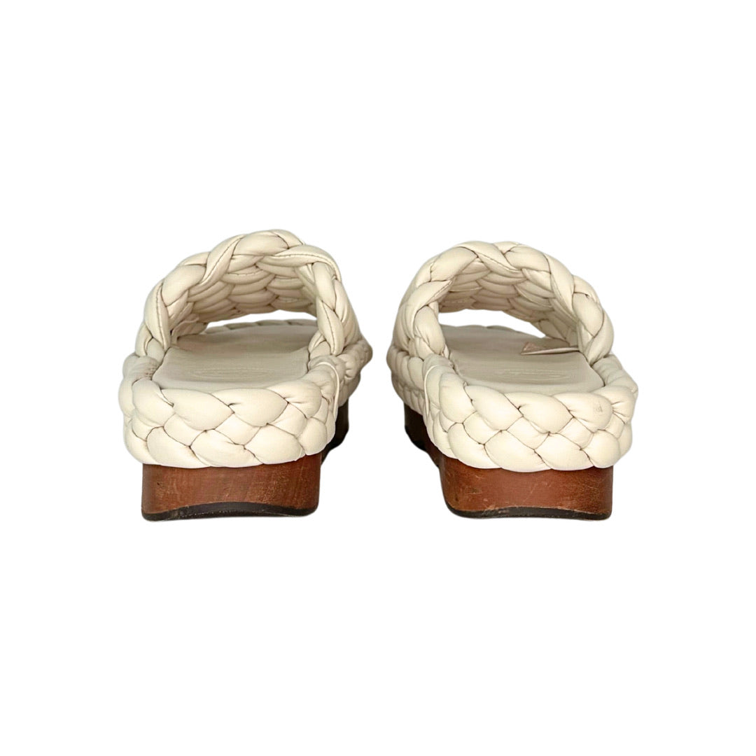 Chloé Wavy Braided Platfom Sandals