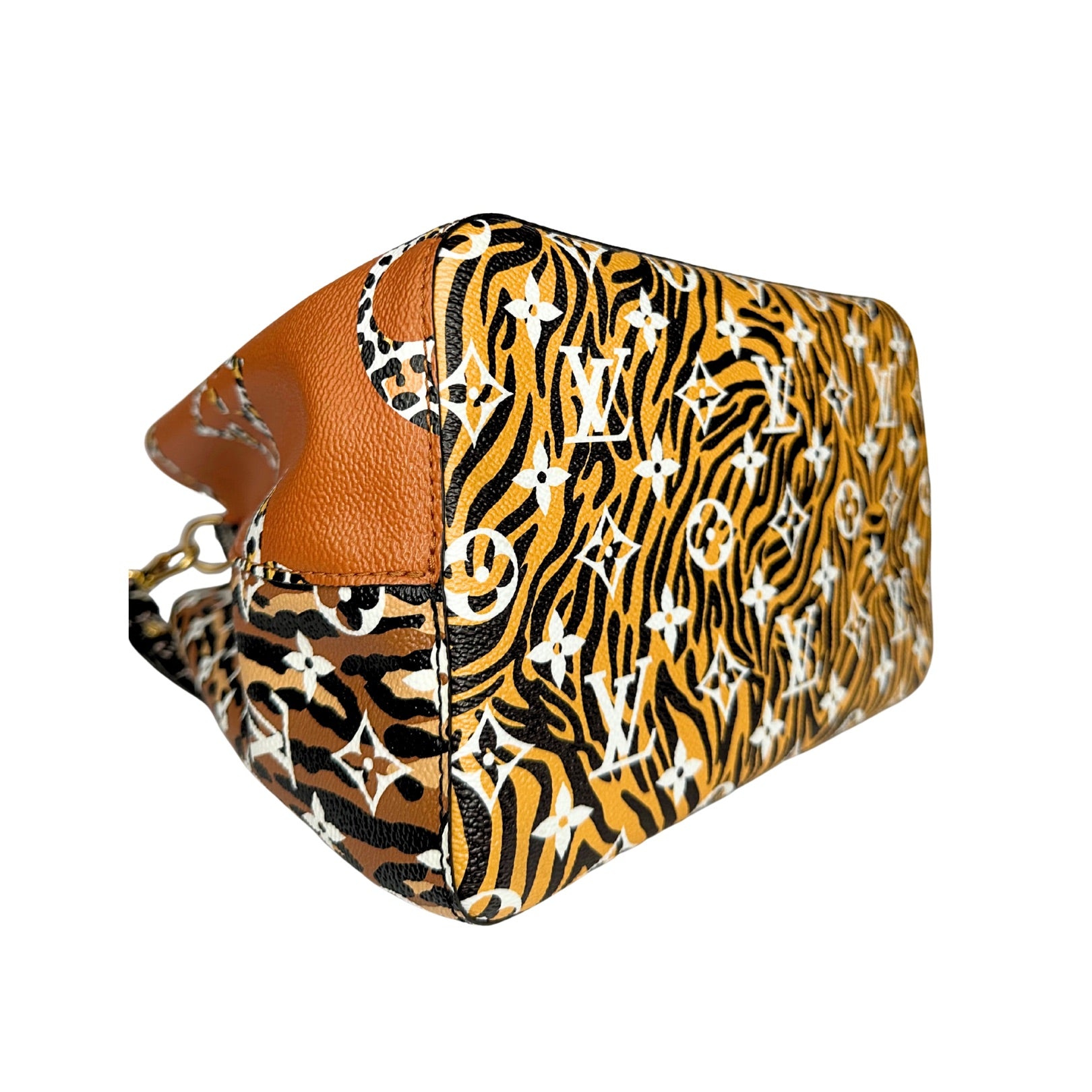 Louis Vuitton Monogram Jungle NéoNoé Bag