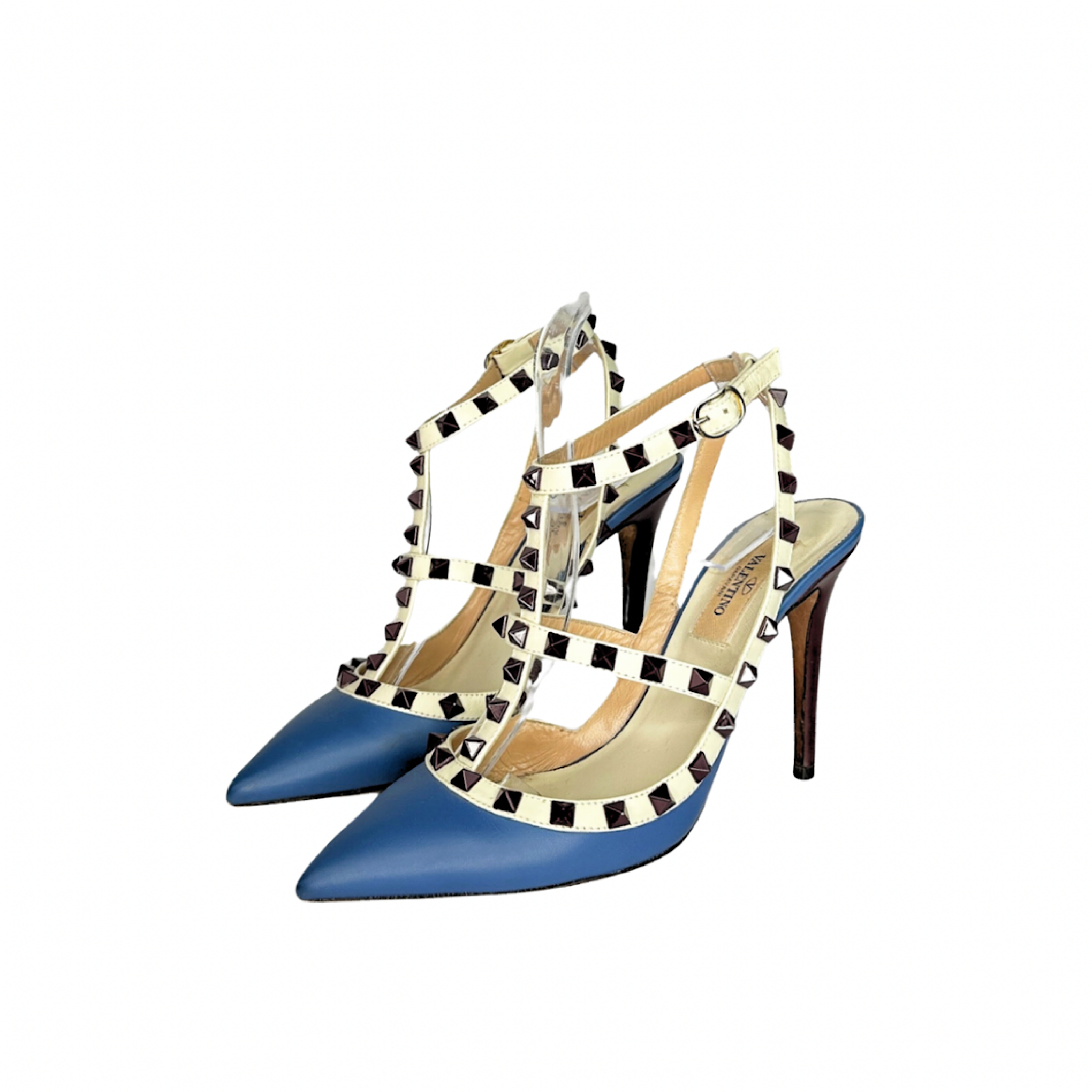 Valentino Rockstud Pumps
