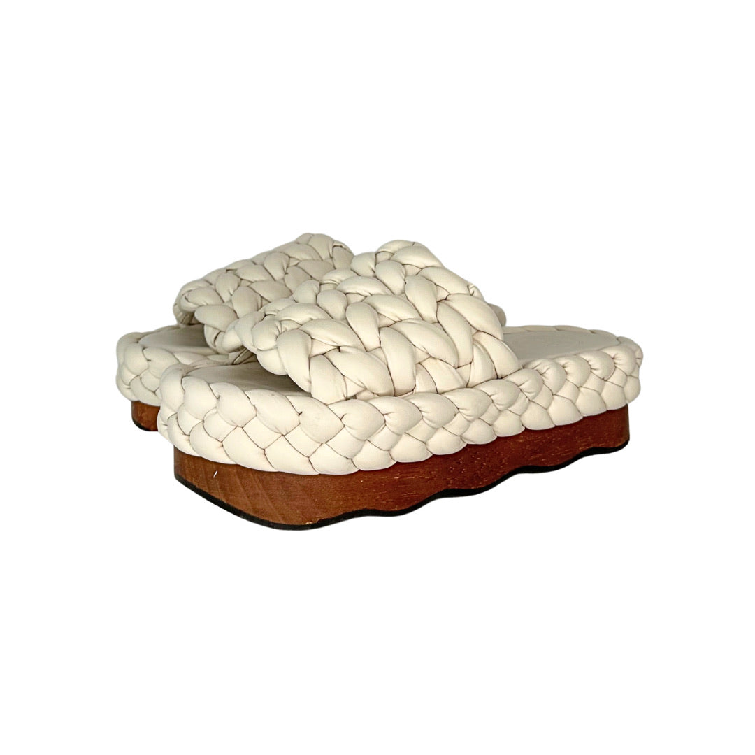 Chloé Wavy Braided Platfom Sandals