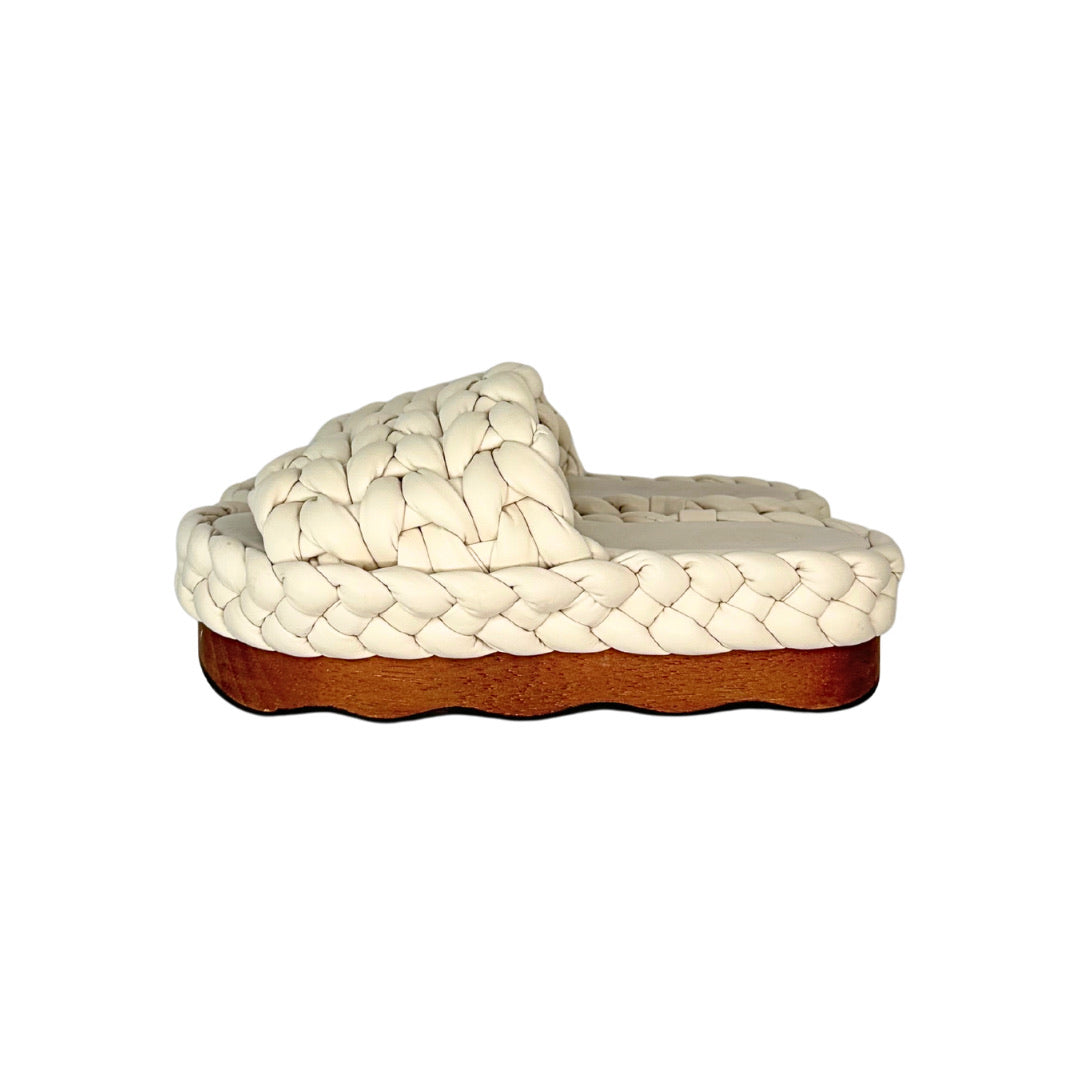 Chloé Wavy Braided Platfom Sandals
