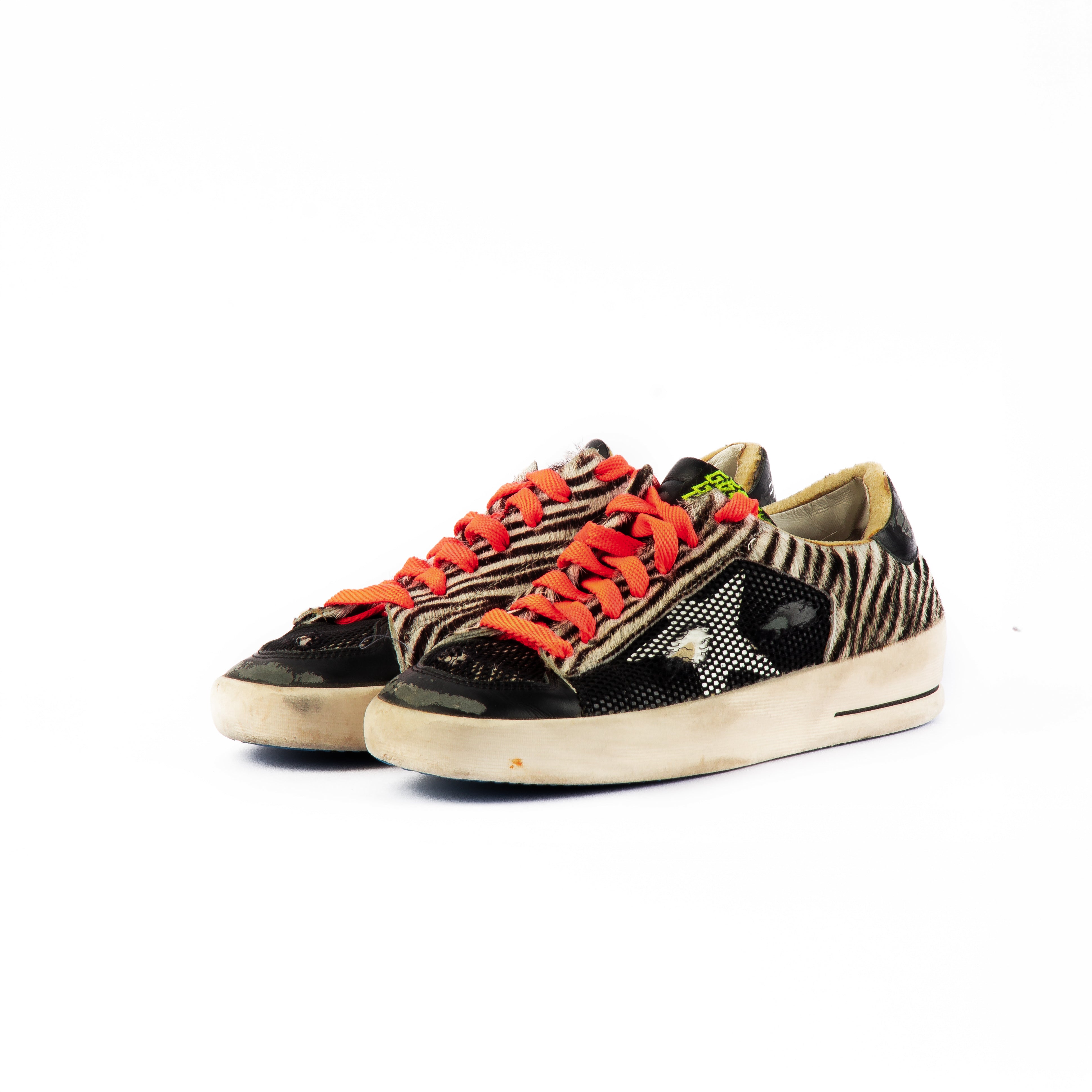 Golden Goose Stardan Low Top Sneakers