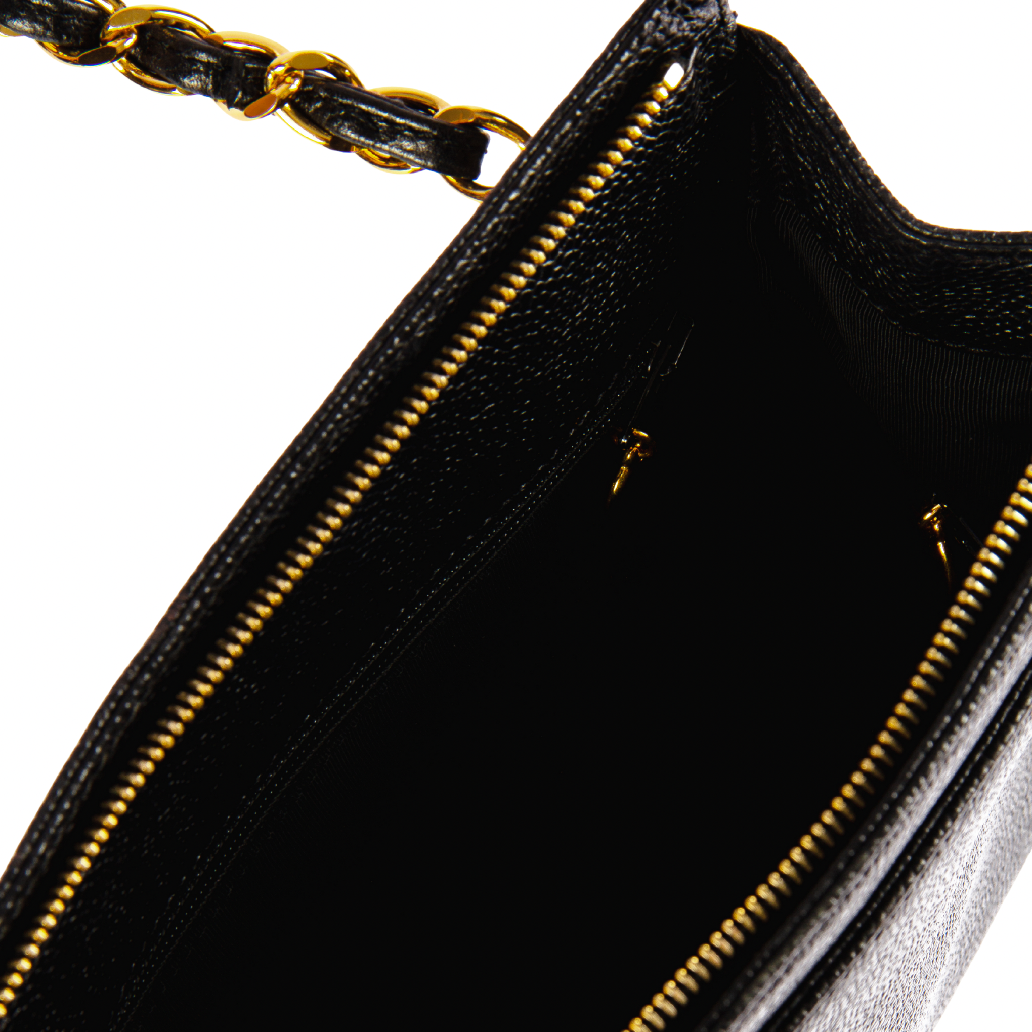 Chanel Caviar leather Logo Embroidered Chain Shoulder bag